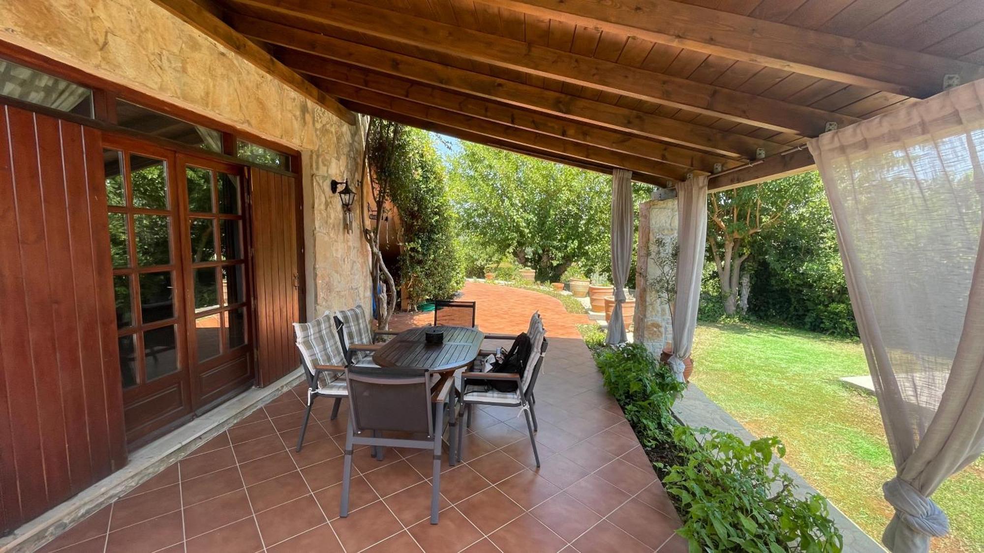 Skine With Private Pool And Garden * Hanya